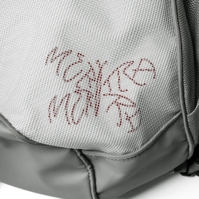 Mertra Sling Bag (Wolf)