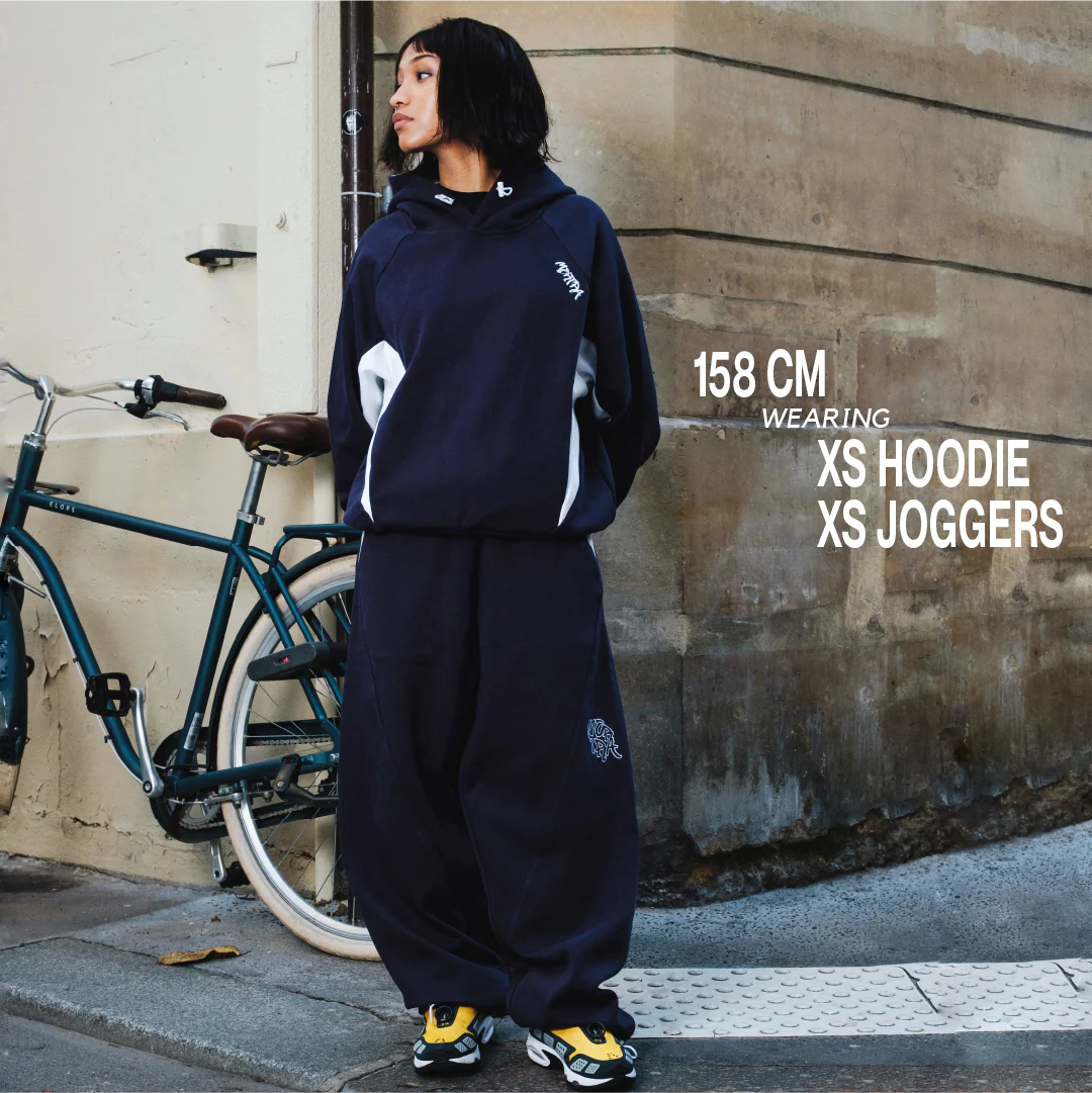 WEB_SIZE_REF_12 Bigstep Hood