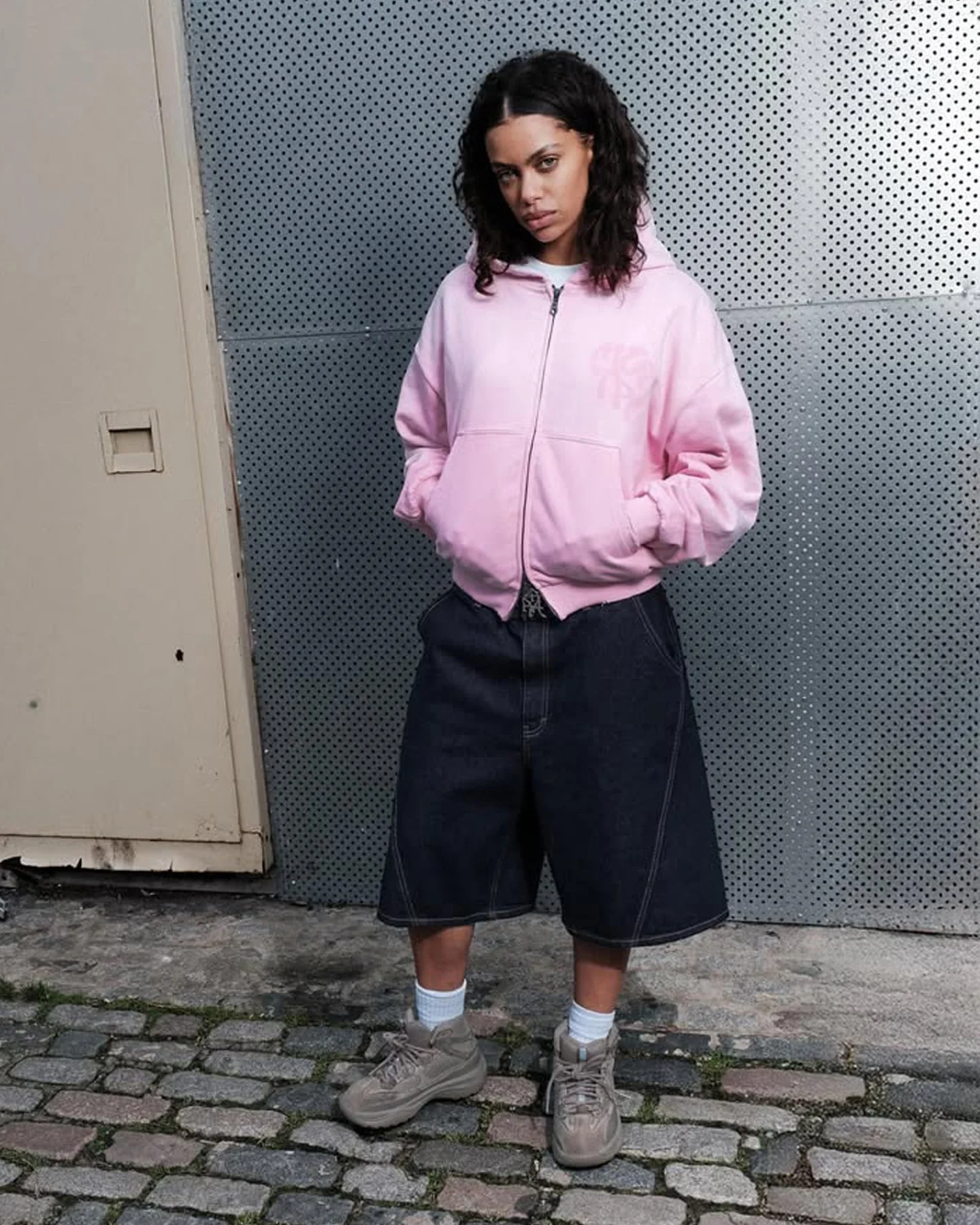 mertra-fleece-lined-hood-pink 3-min Mertra Fleece Lined Hood (Pink)