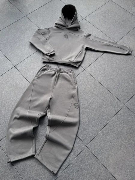 Mertra Bigstep Tracksuit Grey – Premium streetwear hoodie and jogger set with embroidered logo and relaxed fit