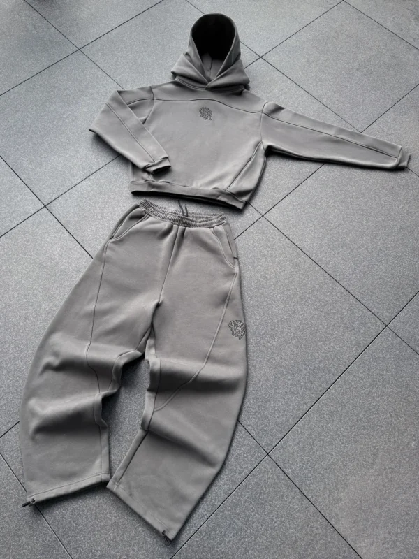 Mertra Bigstep Tracksuit Grey – Premium streetwear hoodie and jogger set with embroidered logo and relaxed fit