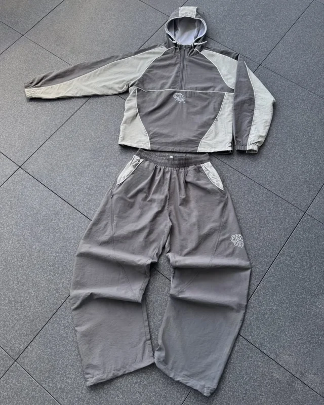 “Mertra Nylon Tracky Tracksuit Grey – Lightweight nylon streetwear set with embroidered logo and relaxed fit
