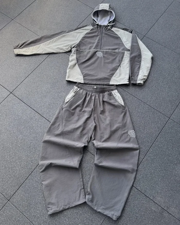 “Mertra Nylon Tracky Tracksuit Grey – Lightweight nylon streetwear set with embroidered logo and relaxed fit